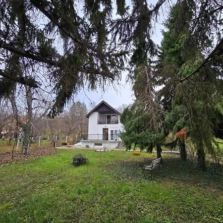 Vikendica U Banostoru Holiday home Banostor